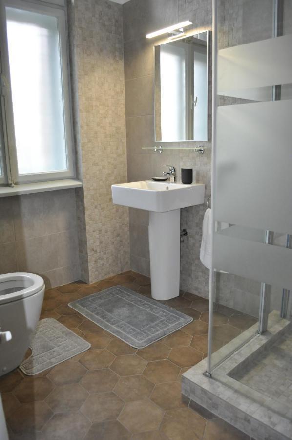 Hotel Triumf Bukareszt Zewnętrze zdjęcie