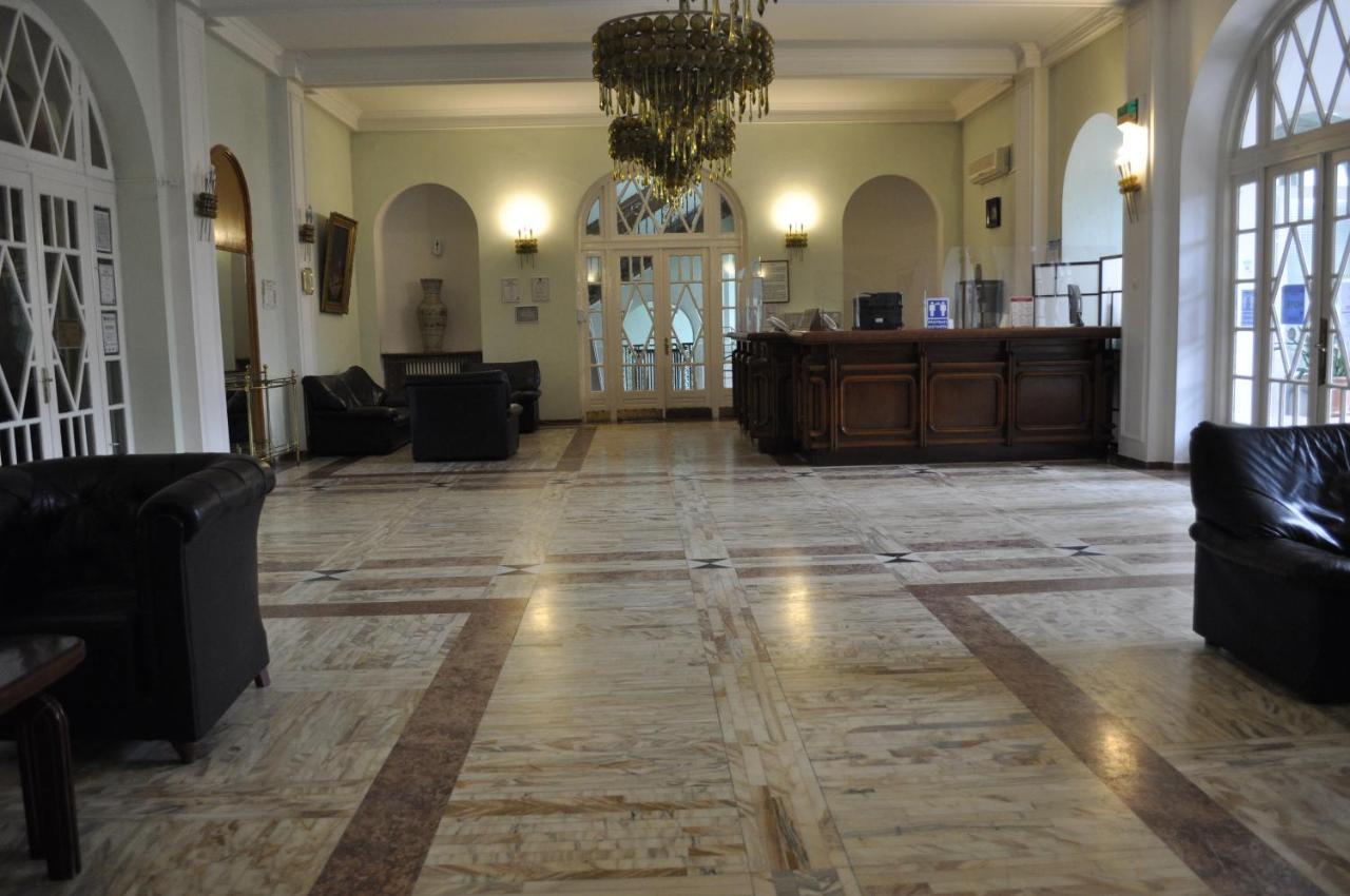 Hotel Triumf Bukareszt Zewnętrze zdjęcie