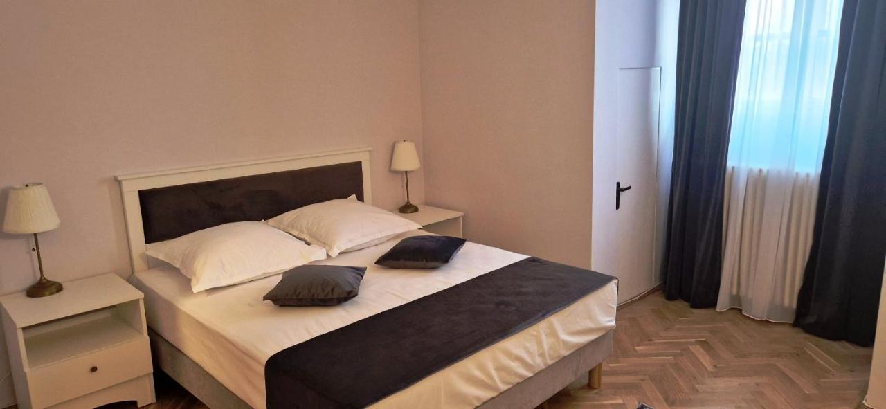 Hotel Triumf Bukareszt Zewnętrze zdjęcie